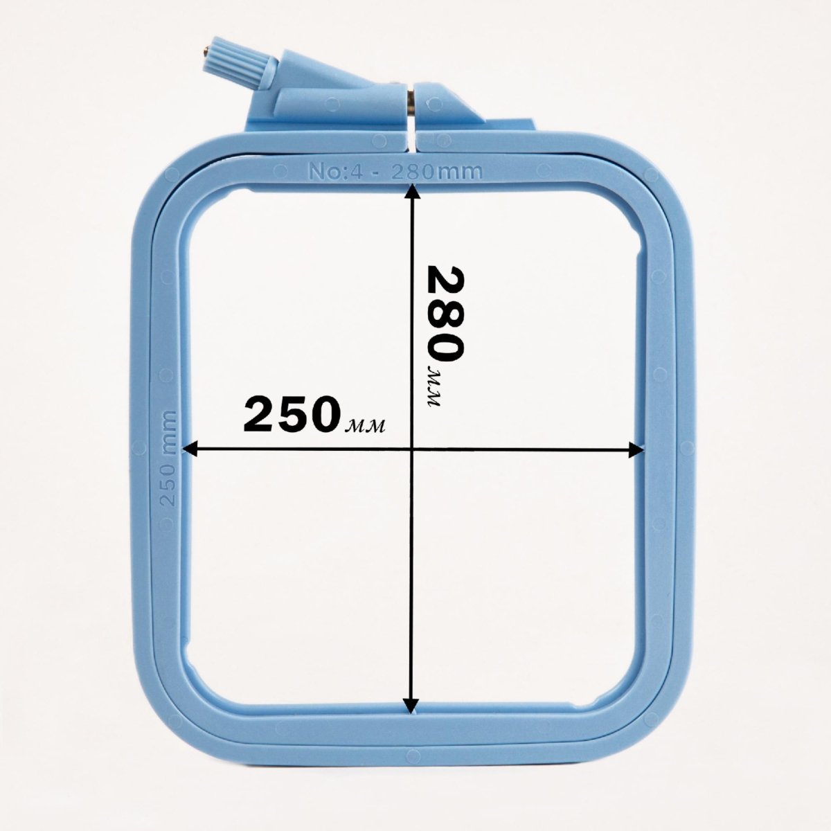 Rectangular plastic embroidery hoop with adjustable screw, Nurge.