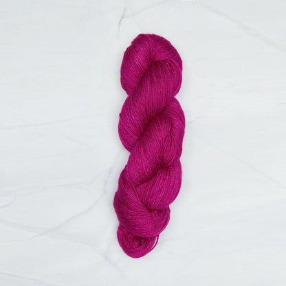 Pink Mauve Symfonie yarn, hand-dyed Superwash Merino