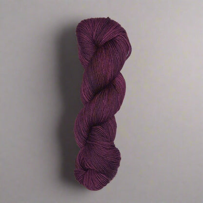 Symfonie Hand Dyed Yarn VIVA 100% Superwash Merino, 220m/100g - Leo Hobby